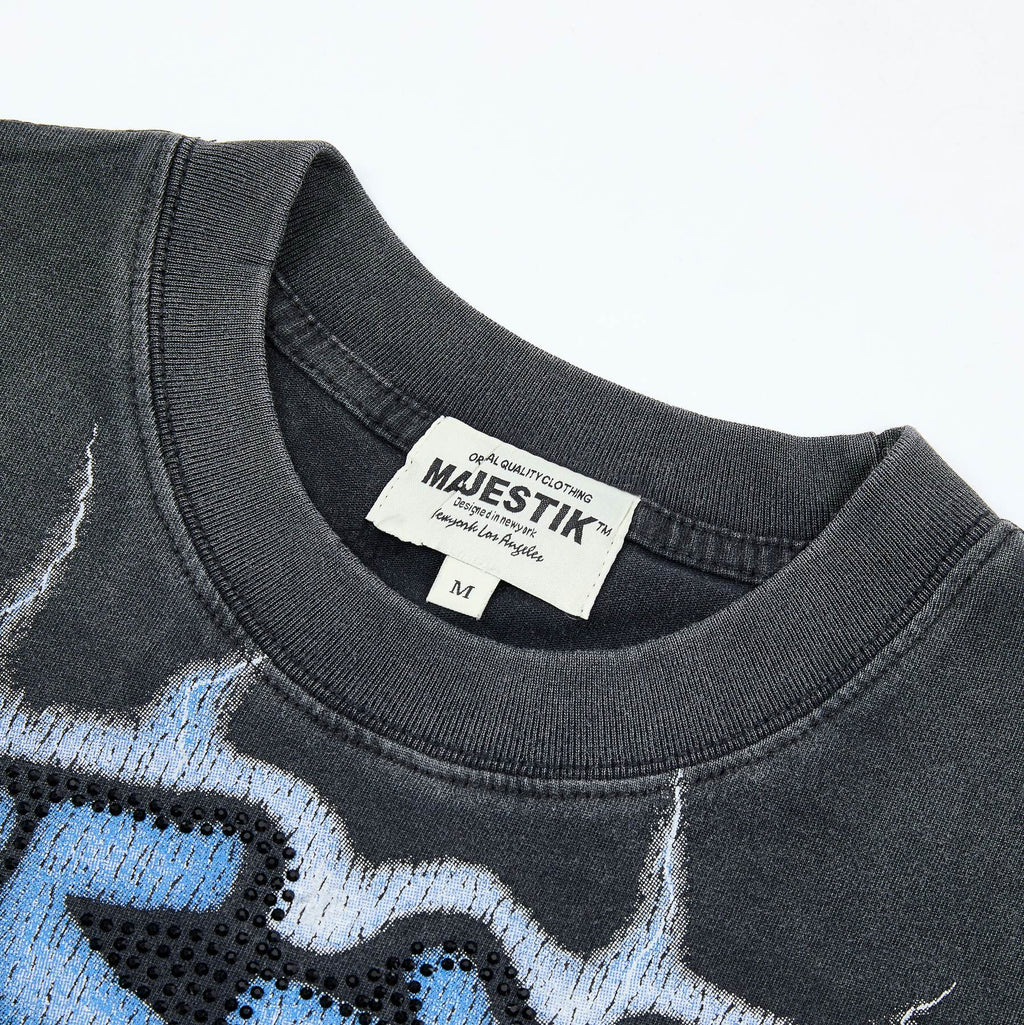 MAJESTIK Football Lion Graphic T-Shirt — neck_label
