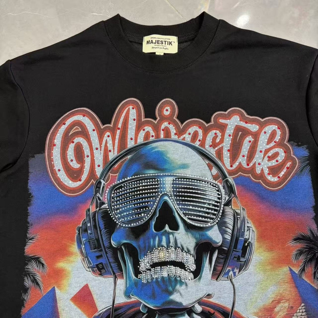 MAJESTIK Skull Headphones Graphic T-Shirt — detail