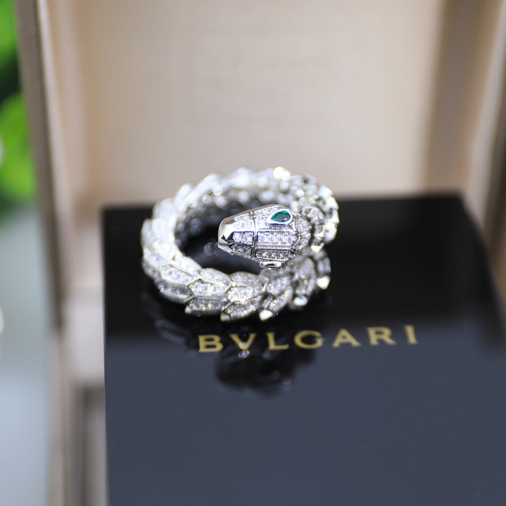 Bvlgari Serpenti Tubolari 18K Gold Ring