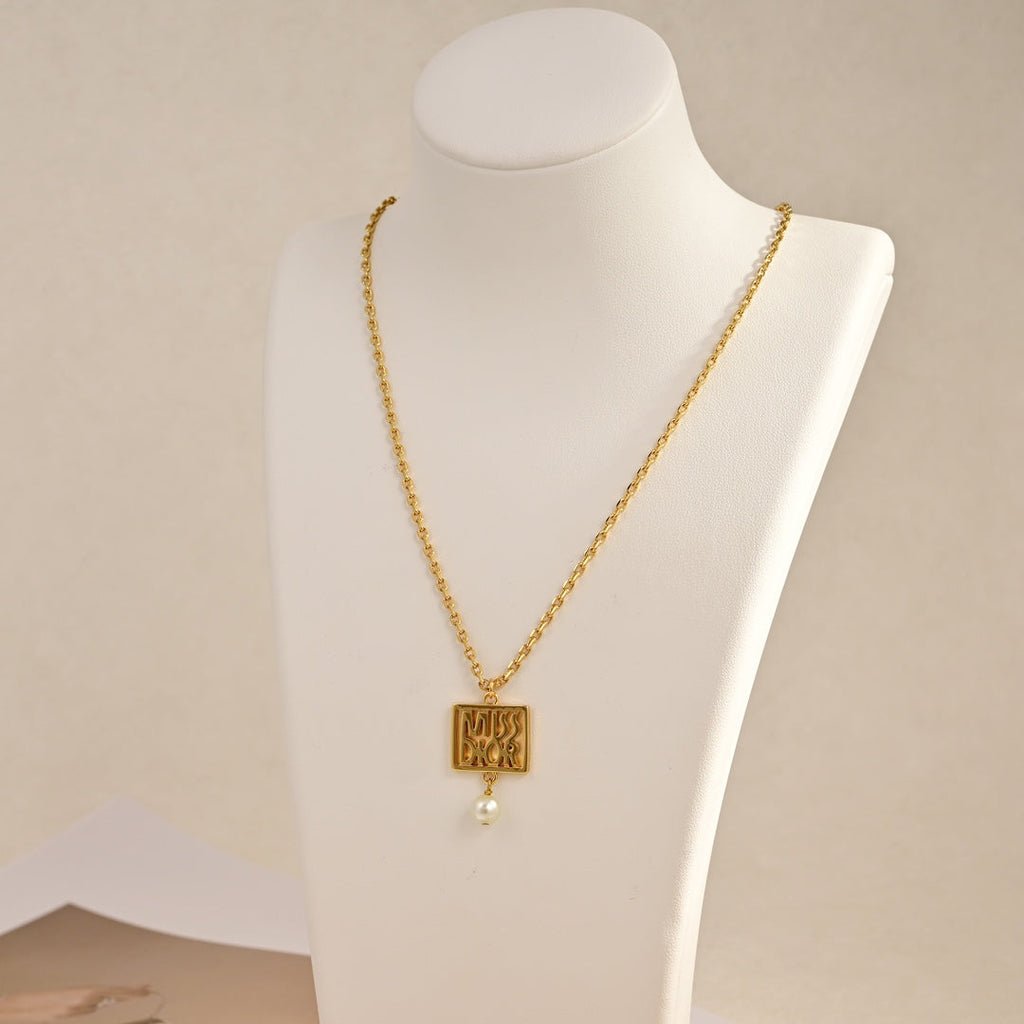 Dior Miss 18K Gold Necklace