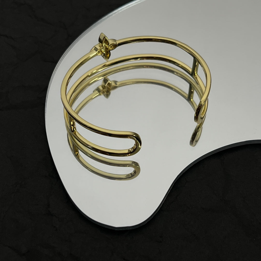 Louis Vuitton Idylle Blossom Two-Row 18K Gold Bracelet