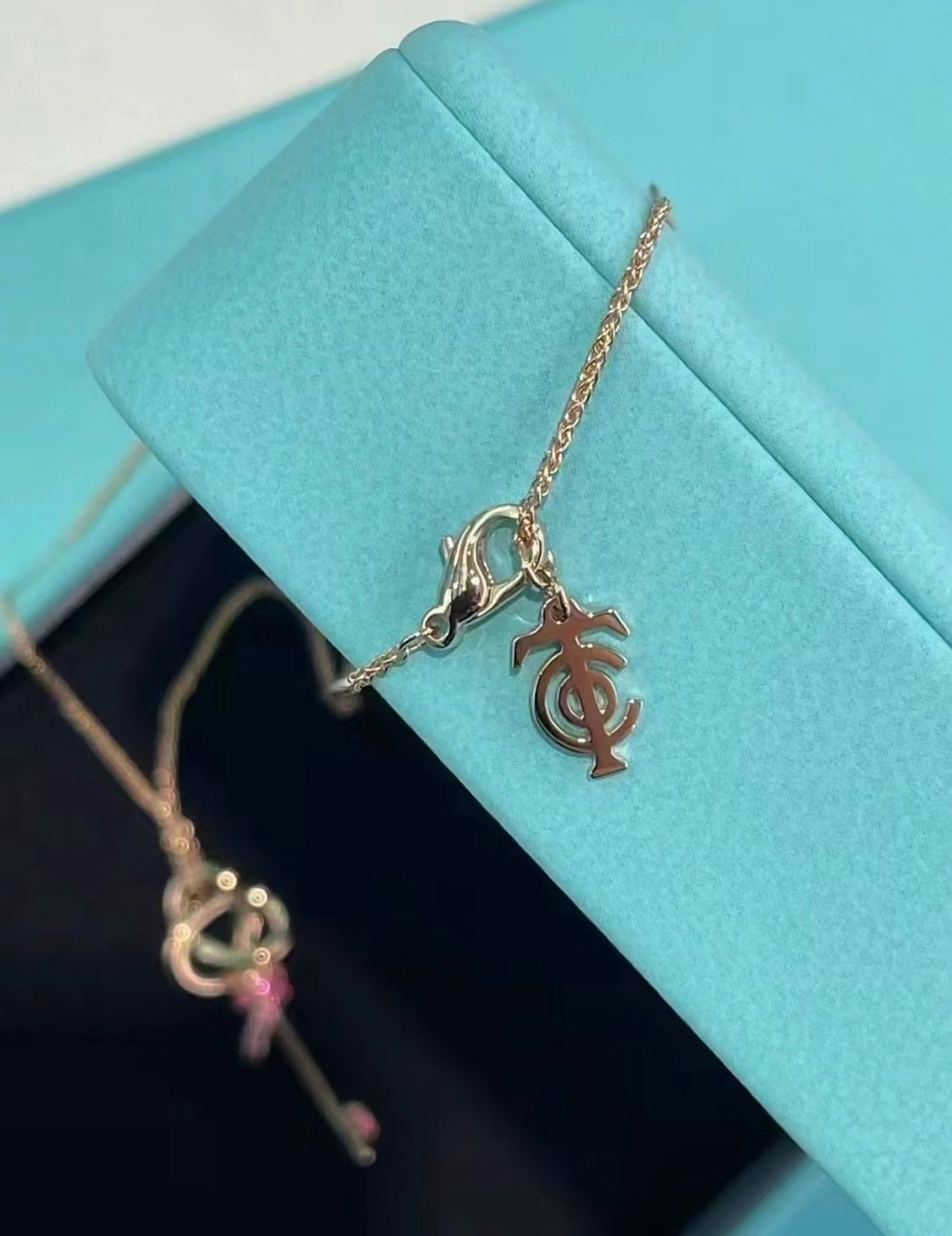 Tiffany Keys Woven Pink Diamonds Medium 18K Gold Necklace