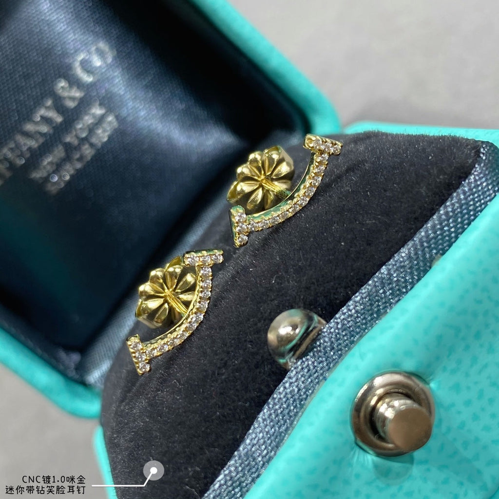 Tiffany Smile Diamonds 18K Gold Earrings